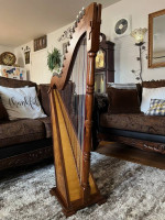 Hughes Dulcimer Baltic Harp Model 2, 36 String, 5 Octaves