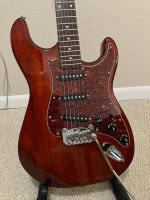 G&L Legacy tribute irish ale electric guitar