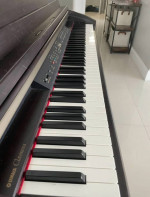 Yamaha Clavinova CLP-240 Piano
