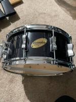 Entry level snare drums