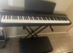 Yamaha P-125 Digital Piano Keyboard Package Black Essentials Package