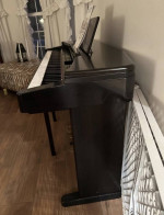 Yamaha Clavinova Piano CVP-65 with Real Action Effect, Pedals, Bench