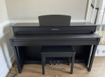 Yamaha Clavinova CLP-735 Digital Piano