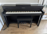 Yamaha Clavinova CLP-735 Digital Piano