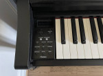 Yamaha Clavinova CLP-735 Digital Piano