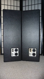 EAW UB82 High Power Pro Line Array Sound Reinforcement Speakers (Pair)
