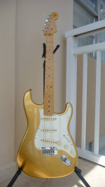 60th Anniversary Limited Edition Gold American Strat