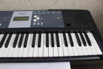 Yamaha 61-key Electronic Keyboard YPT-230 385 Voices 102 Songs