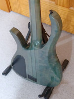 DEAN B2 Bromberg Bass w/ Fishman piezo Bridge