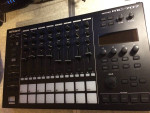 Roland MC-707 Groovebox Workstation