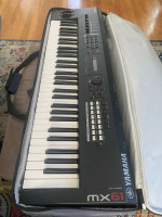 Yamaha MX61 with Matching bag
