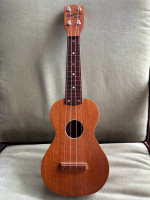 Vintage Harmony "Roy Smeck" ukulele