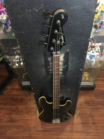 Black Fender Aerodyne special jazz bass