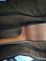🎶MINT CONDITION GUITALELE WITH BAG