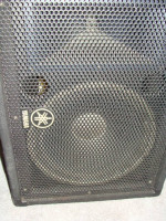 Fender PA / yahama speakers