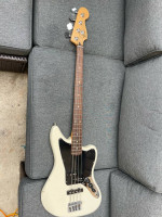 fender jaguar bass