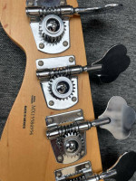 fender jaguar bass