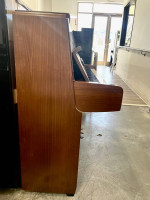 Yamaha M1A Upright Piano 42 1/2" Satin Walnut