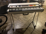 Farfisa Fast 5 Combo Organ vintage keyboard
