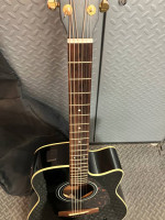 Yamaha FX335C Dreadnought Acoustic