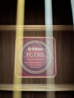 Yamaha Acoustic Guitar