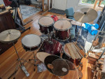 Mostly Complete Intermediate 7 piece drum set, remo heads