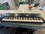Roland Juno DS-88 Synthesizer