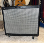 Fs: Fender DeVille 212