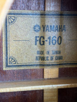 Yamaha FG-160 Acoustic Guitar Vintage