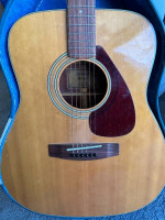 Yamaha FG-160 Acoustic Guitar Vintage
