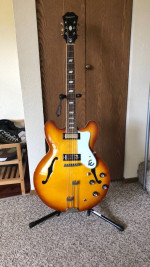 Epiphone Riviera Royal Tan
