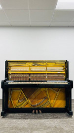1986 Yamaha UX1 (U1) Piano in EXCELLENT Condition. Made in Japan.