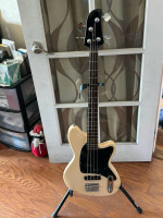 Ibanez short scale bass.