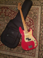 Fender precision bass