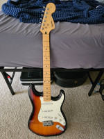 Fender Squire Stratocaster w/ Gig Bag