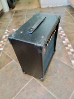 Roland DAC15x guitar amp
