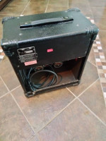 Roland DAC15x guitar amp