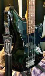 Fender SQUIER JAGUAR Bass