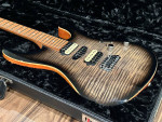 Suhr Custom Shop Modern Plus Flamed Maple Trans Charcoal Burst
