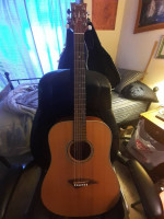 Dean Tradition S GN Solid Spruce top Acoustic Guitar