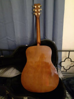 Beautiful Yamaha F-335 Acostic Guitar