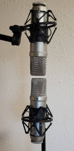 R0DE NT1-A Large Diaphragm Condenser Microphone