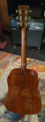 Martin D-18 2019