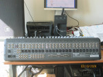 Mackie Onyx 24-4 mixer