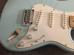 Fender Daphne Blue/Fender Locking Tuners