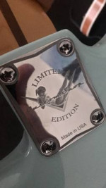 Fender Daphne Blue/Fender Locking Tuners