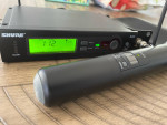 Shure wireless microphone system J3 band ( perfect)