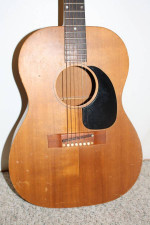 Gibson B15 Acoustic guitar.