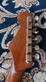 fender aged relic'd stratocaster