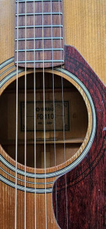 Yamaha FG-110